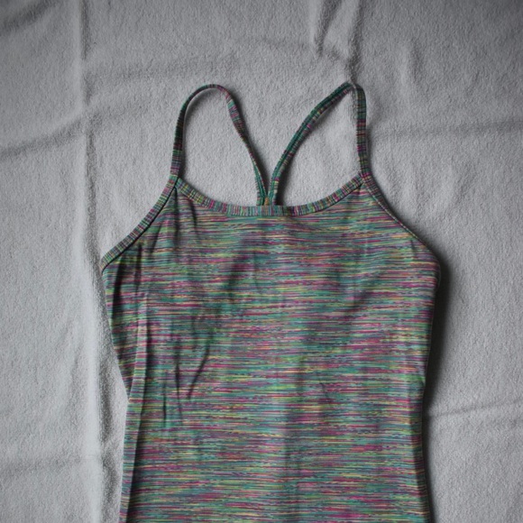 Iviva athletica (Lululemon youth) tank top - Picture 2 of 10